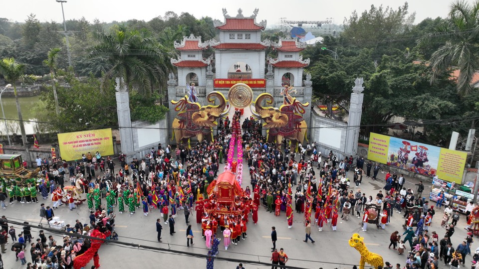 Hai Ba Trung Temple Festival