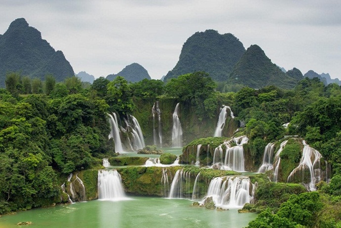 Hidden Waterfalls and Refreshing Pools