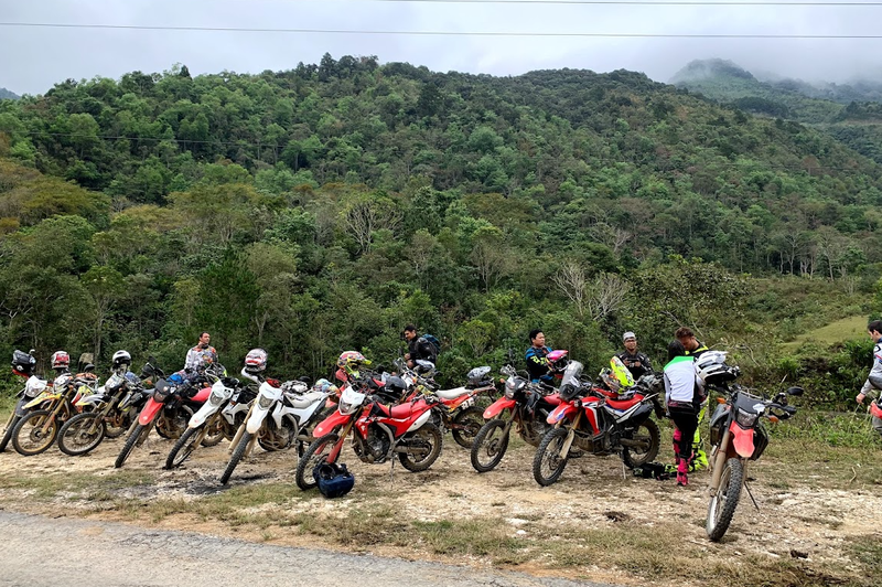 sapa motorbike tours via xin man and thac ba lake 3 days